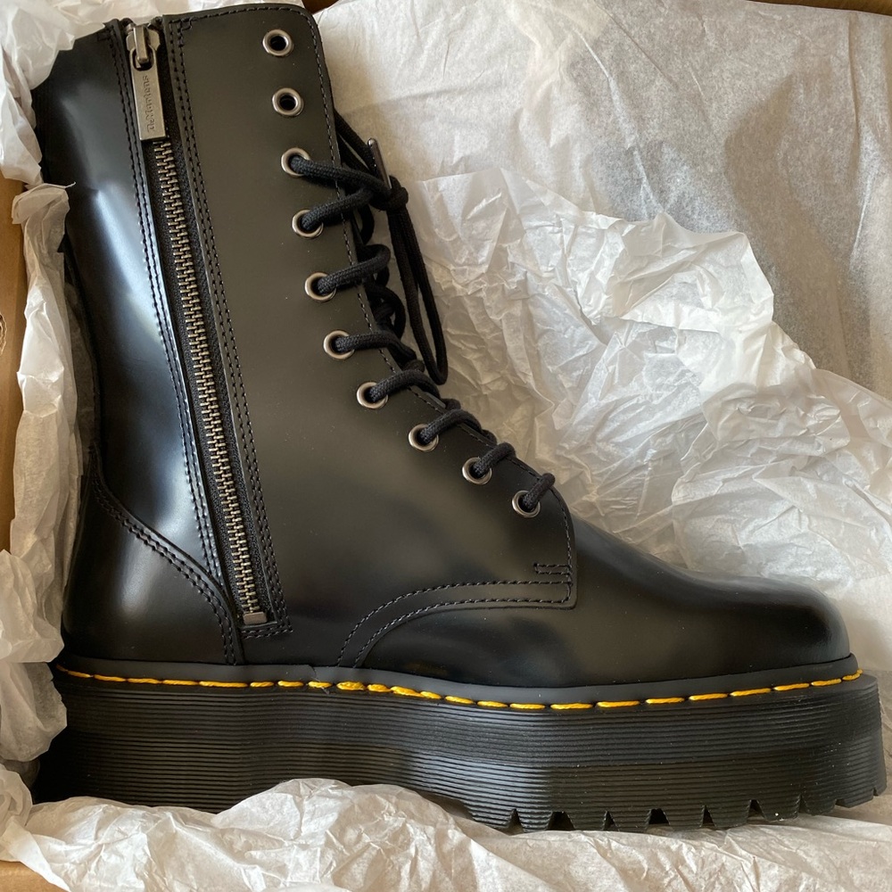 Dr. Martens Jadon Hi Black Polished Smooth Quad Retro Men’s 9 Women’s 10